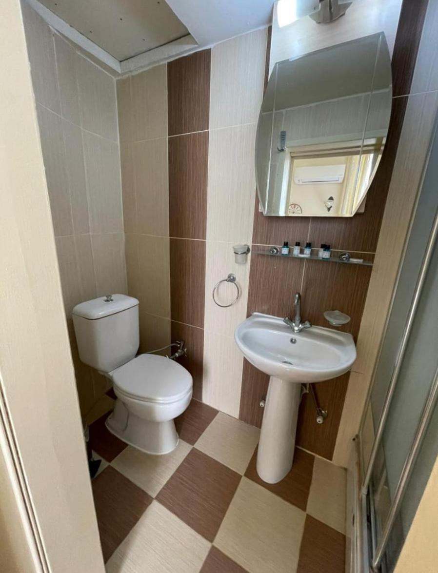 Deniz Konak Boutique Hotel Kerínia Kültér fotó
