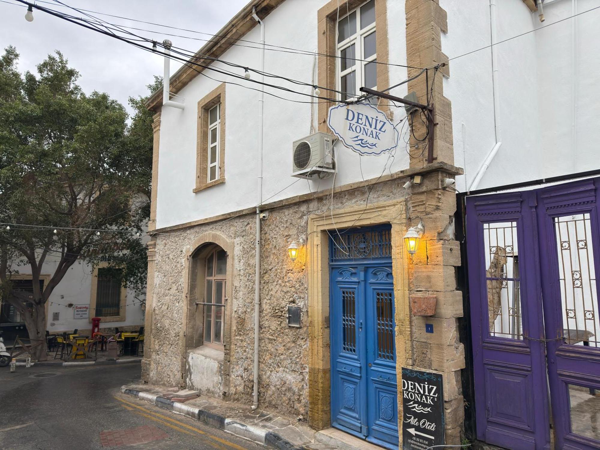 Deniz Konak Boutique Hotel Kerínia Kültér fotó